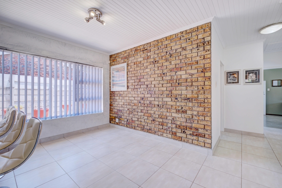 3 Bedroom Property for Sale in Sherwood Eastern Cape